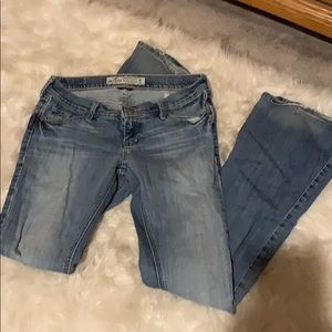 Hollister jeans size 1R
